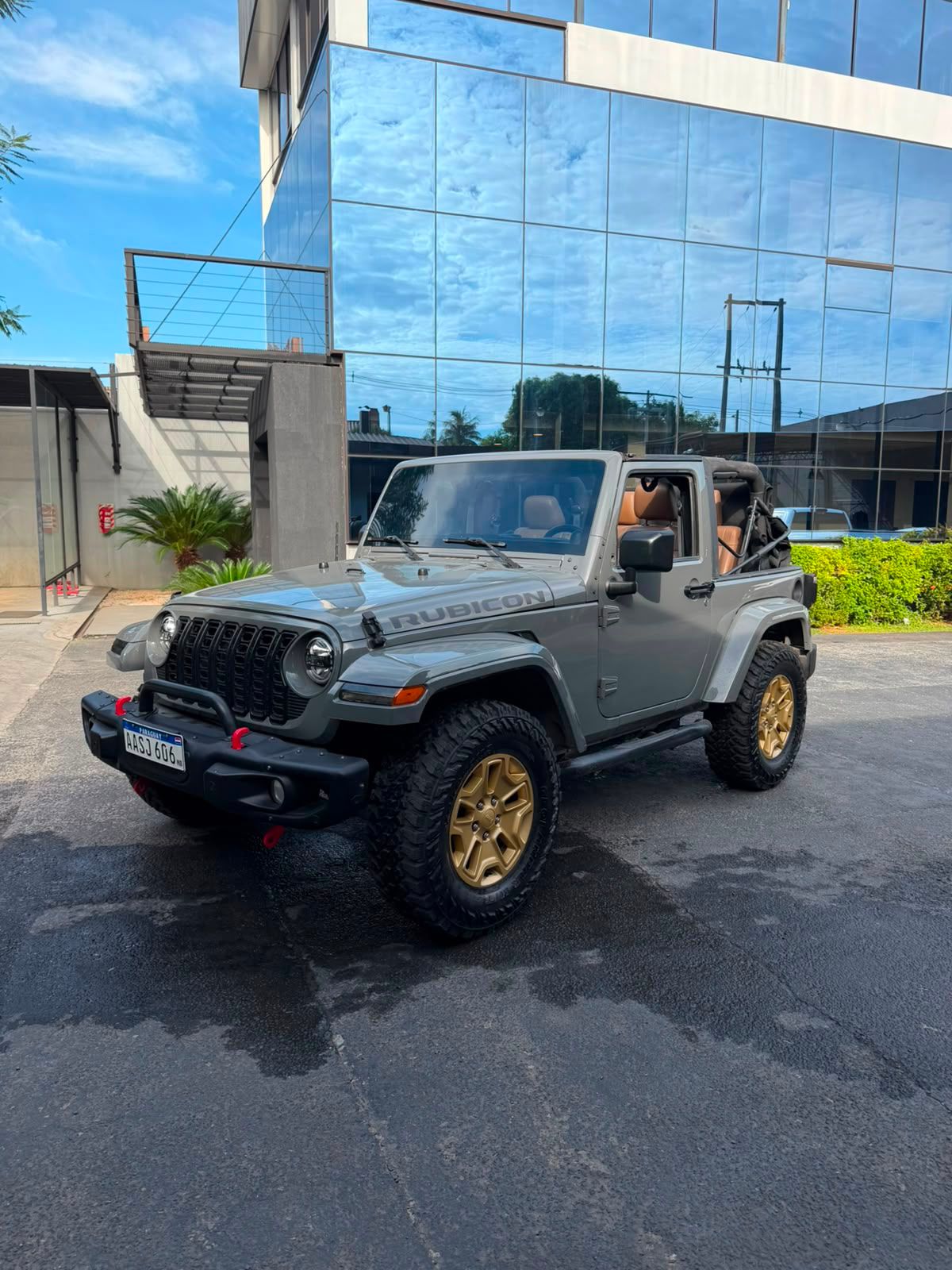Jeep Wrangler 2011 — foto 1