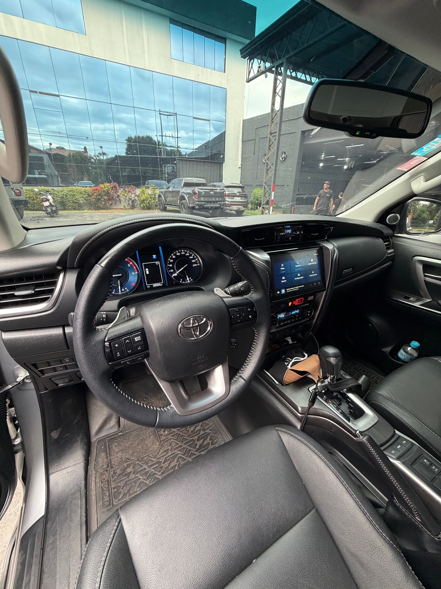Toyota Fortuner 2025 — foto 3