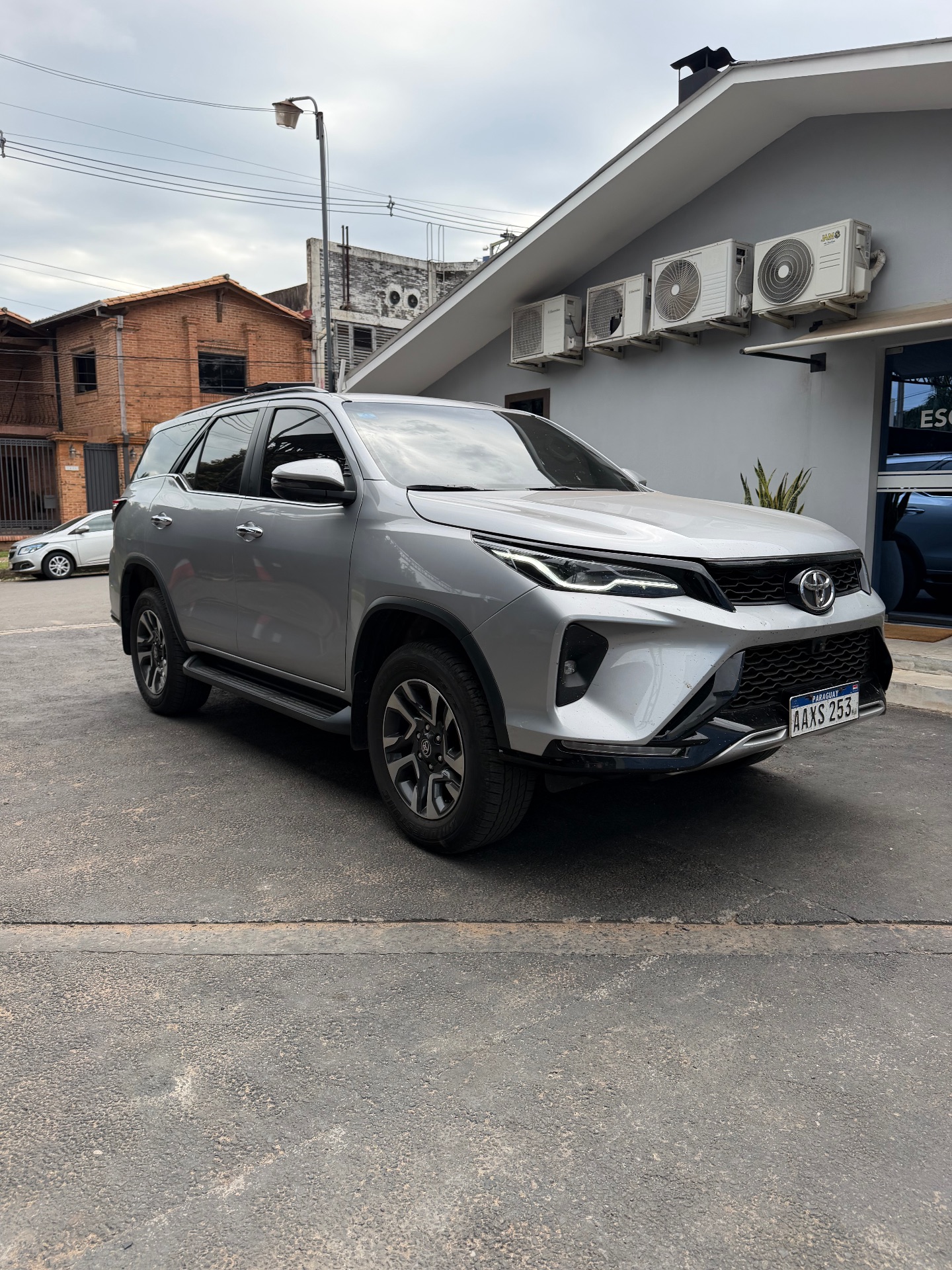 Toyota Fortuner 2025 — foto 2