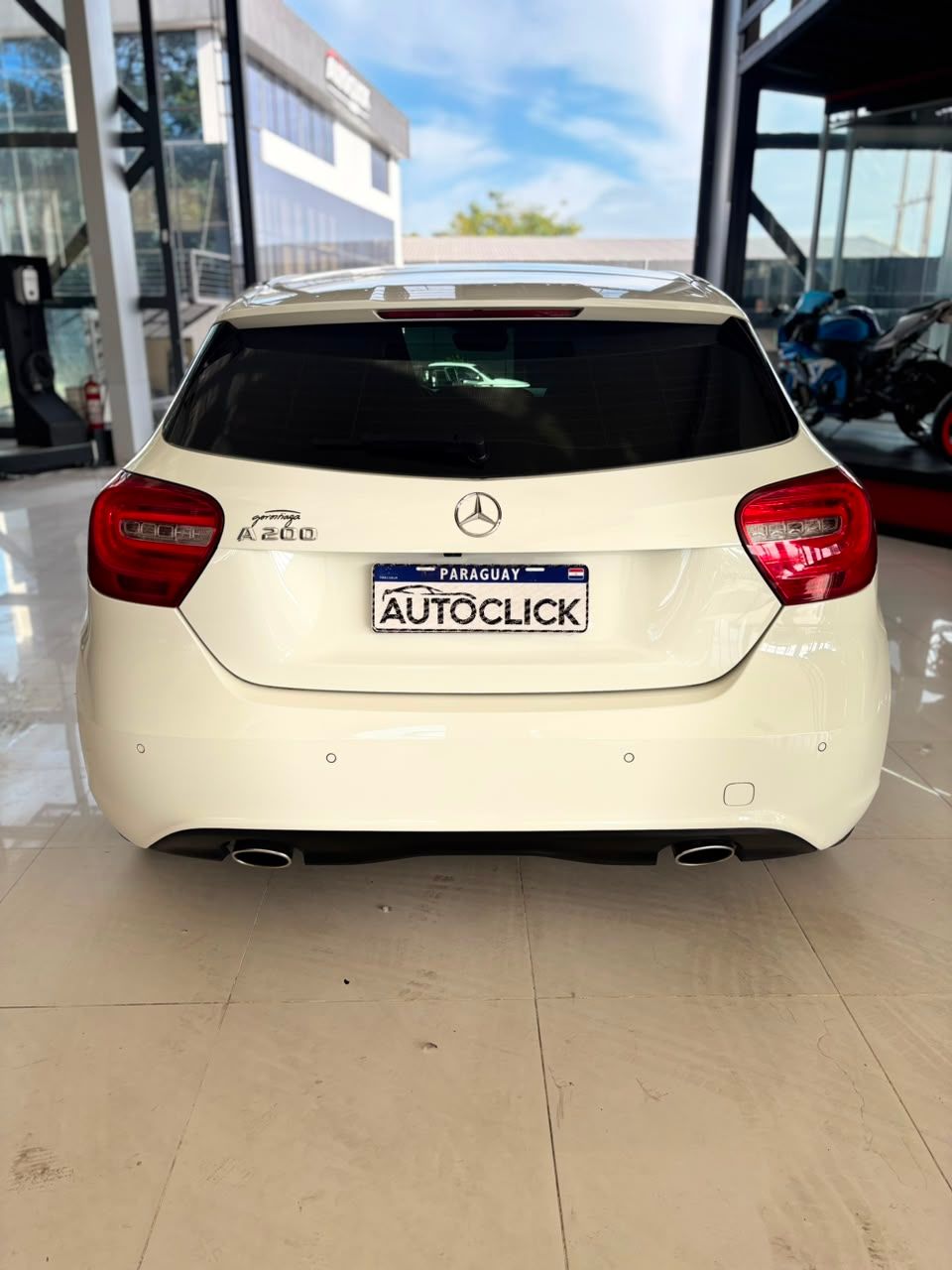Mercedes Benz A200 2014 — foto 2