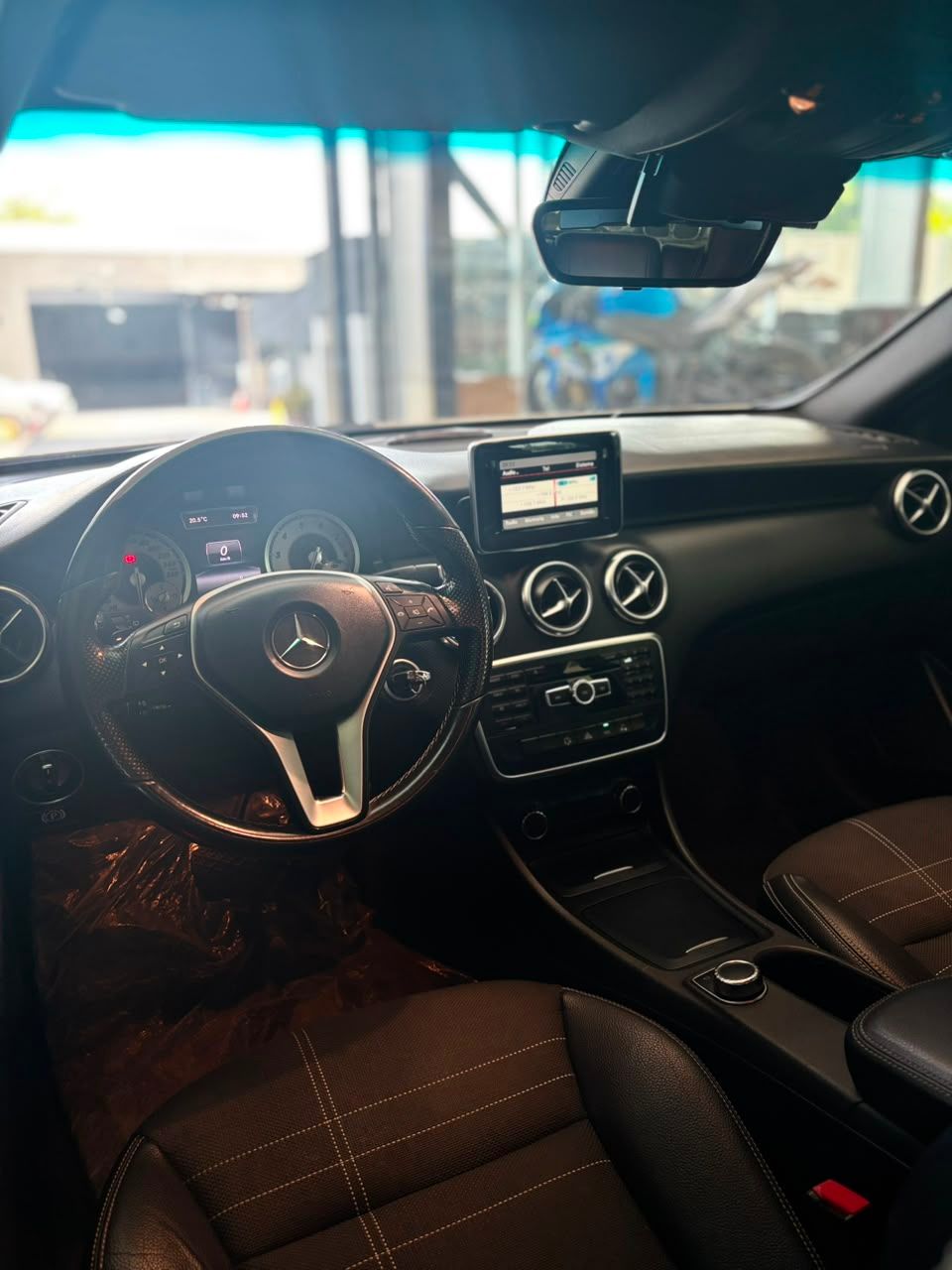 Mercedes Benz A200 2014 — foto 3