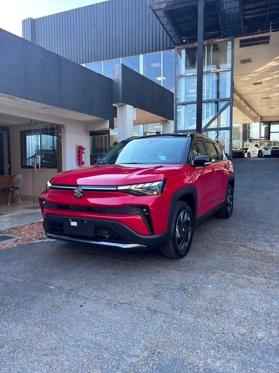 Suzuki Vitara Across 2027 — foto 1