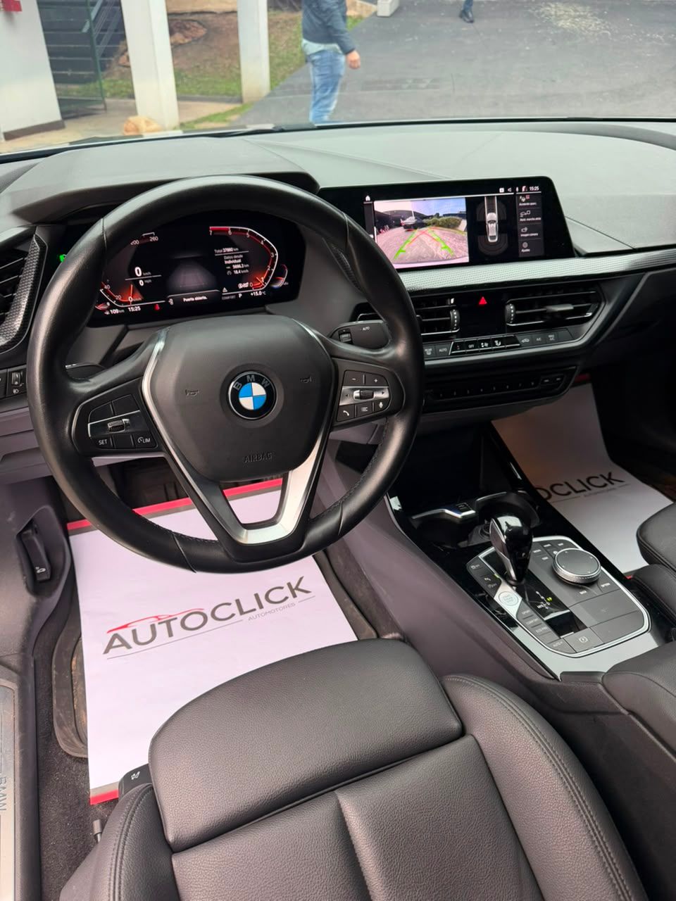 BMW 218i 2023 — foto 2