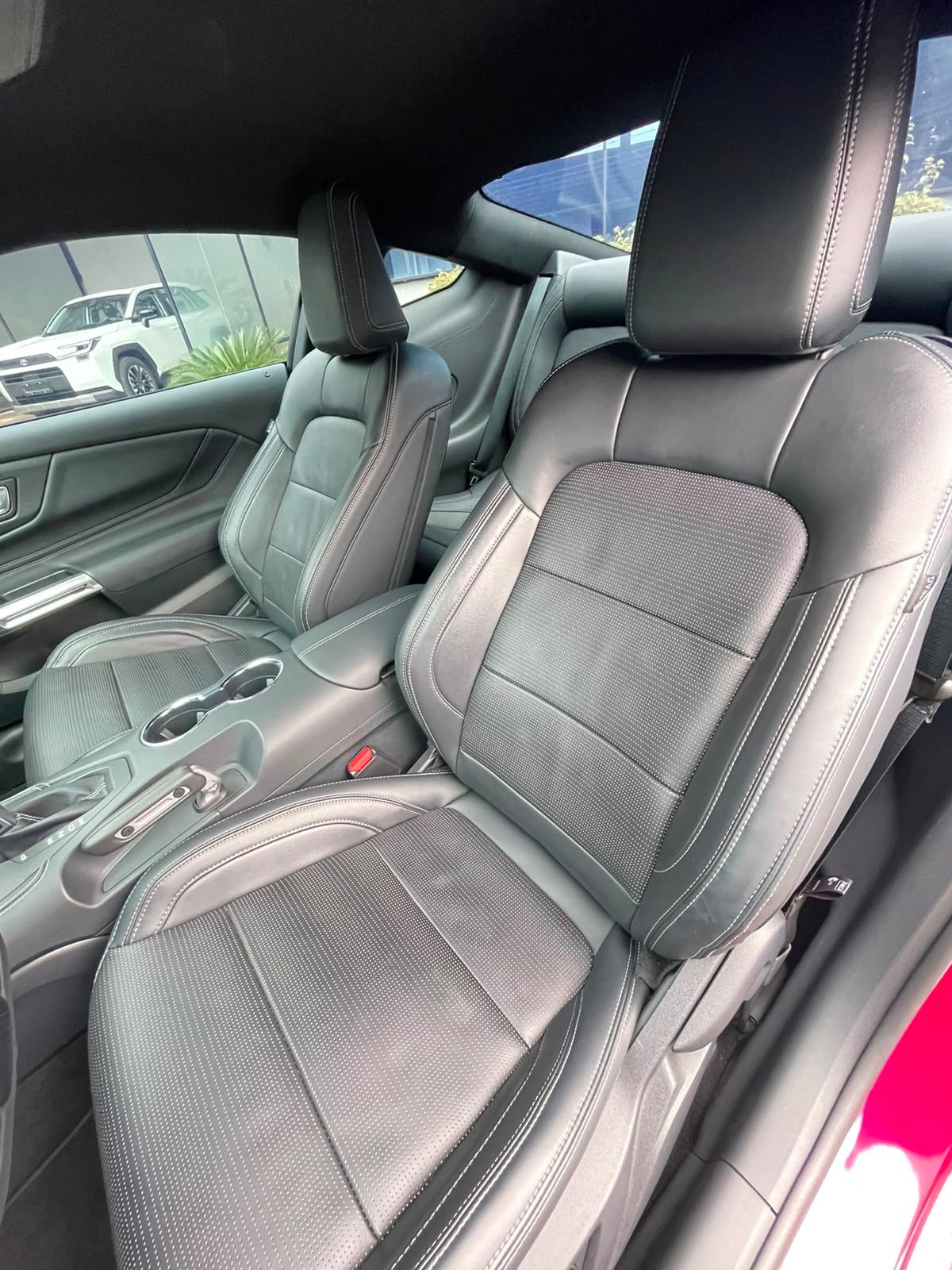 Ford Mustang 2025 — foto 4
