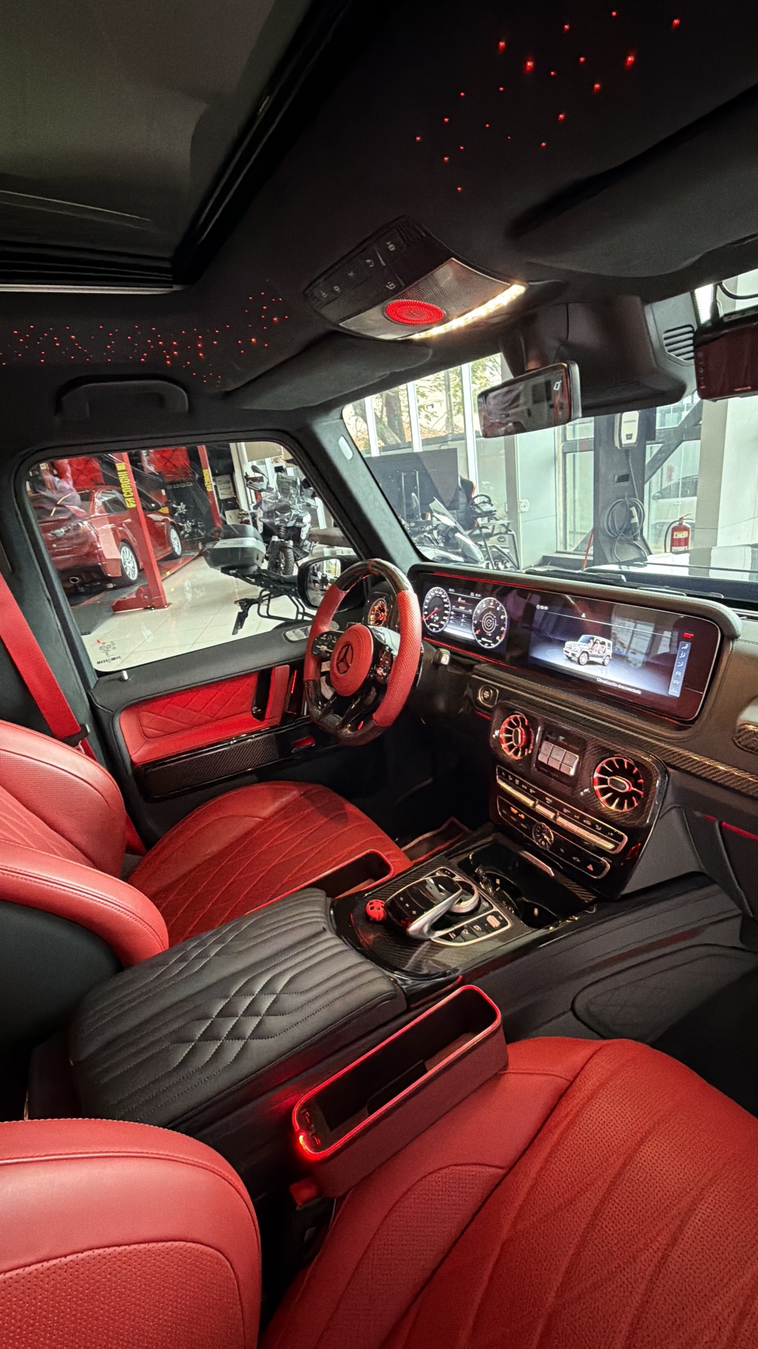 MERCEDES BENZ G63 AMG 2024 — foto 4