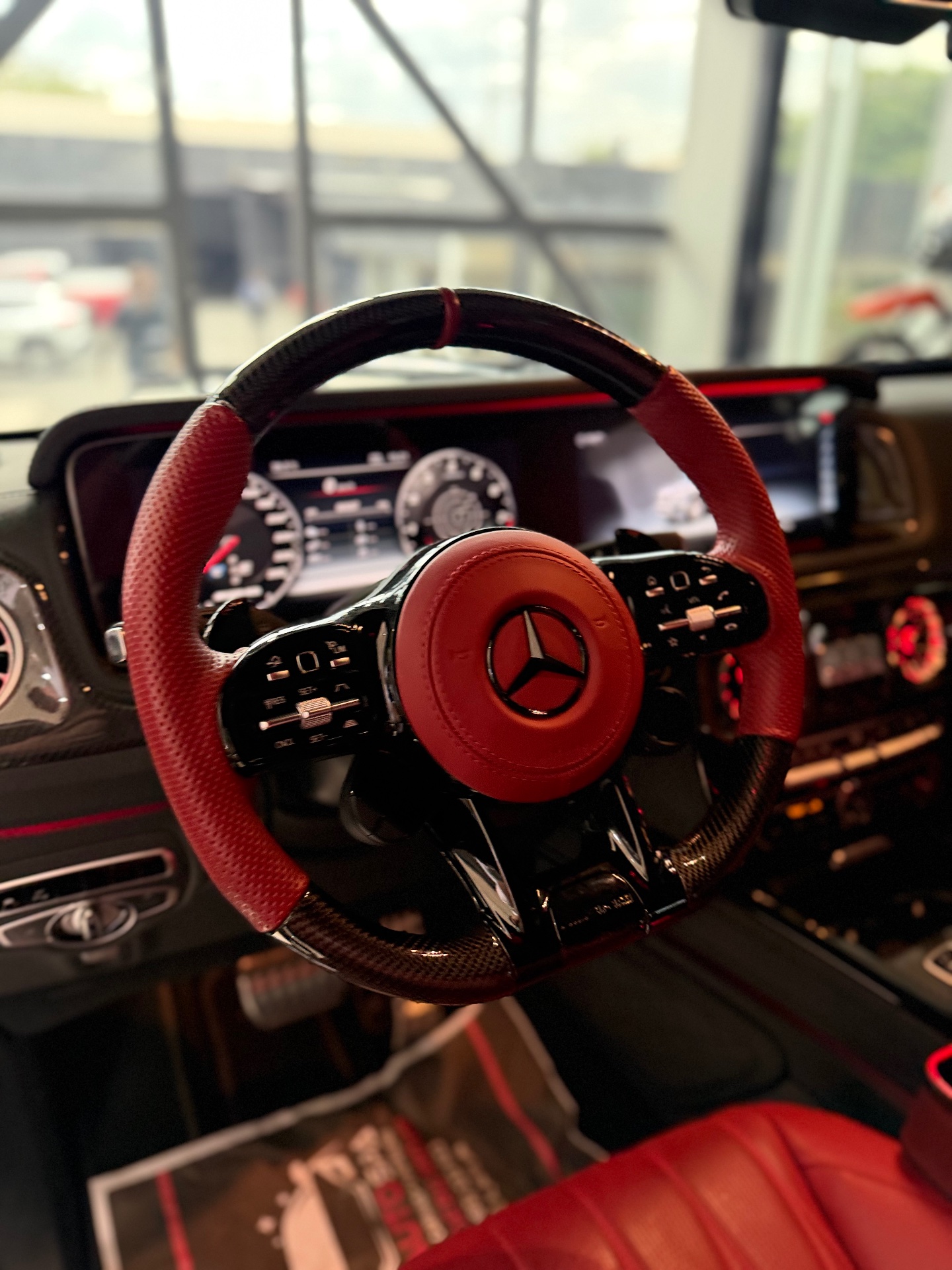 MERCEDES BENZ G63 AMG 2024 — foto 2
