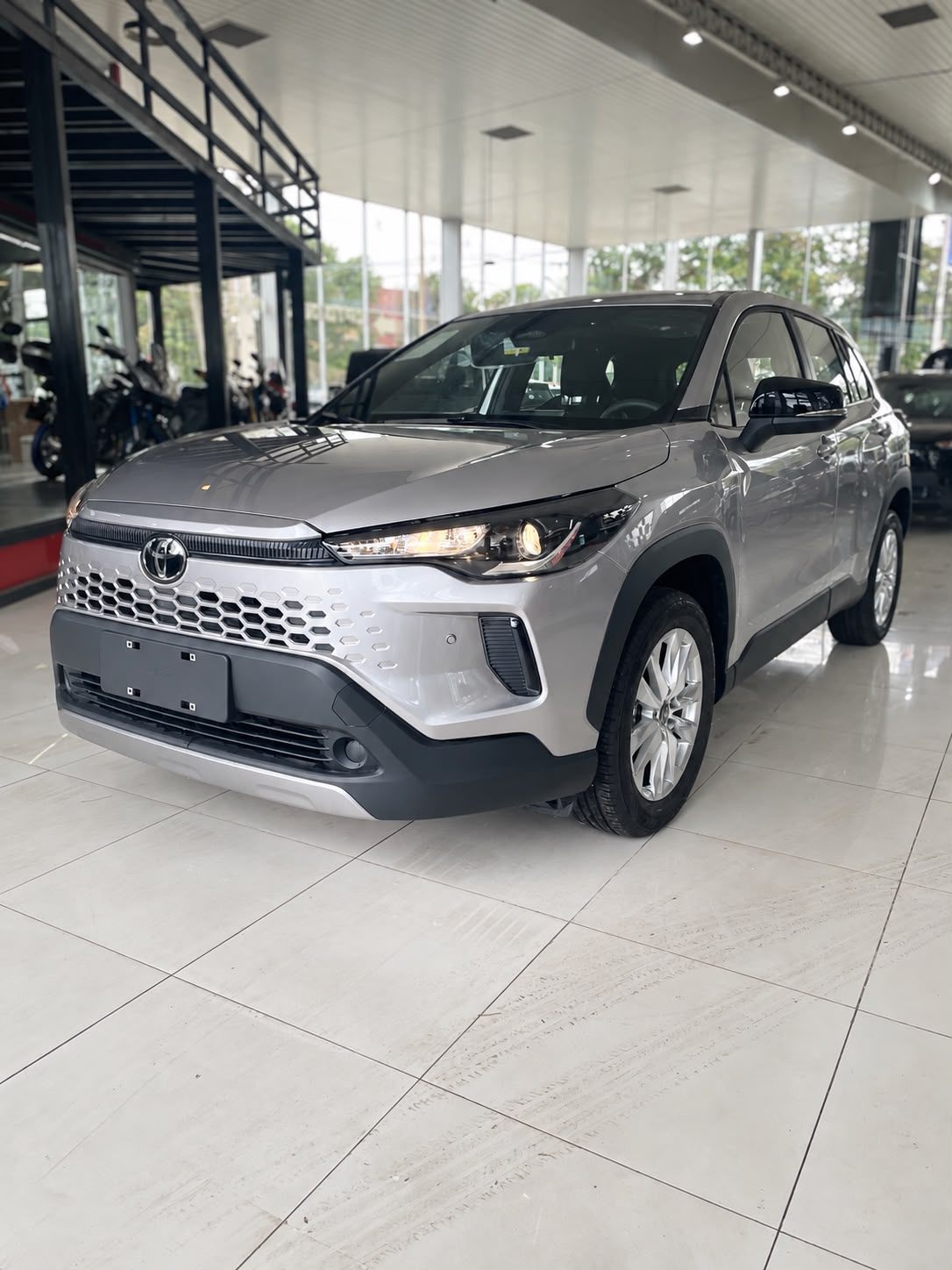 Toyota Corolla Cross 2026 — foto 1